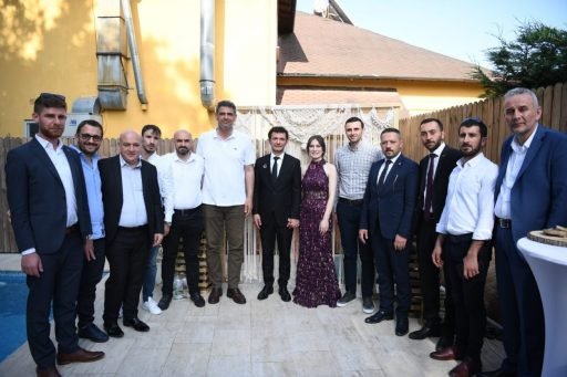 FARUKC4B0LEMERVENC4B0C59EANLANDI