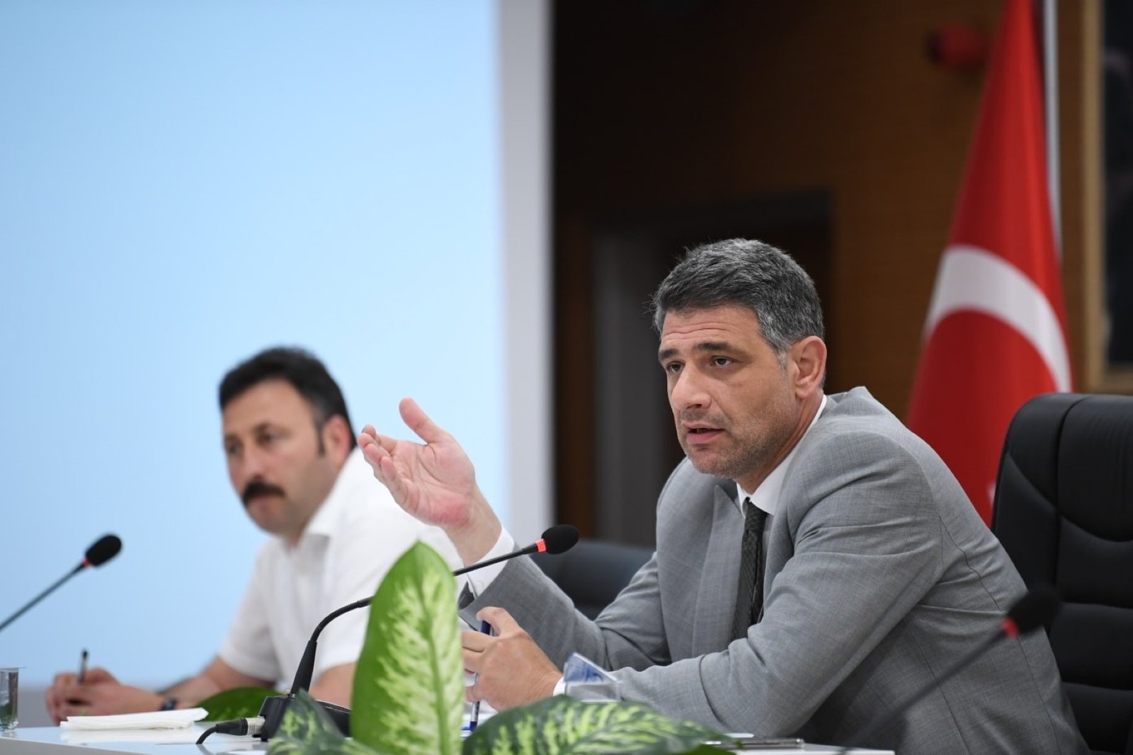 KARTEPEBELEDC4B0YESC4B0E28099NDEHAZC4B0RANAYIMECLC4B0STOPLANTISI28329