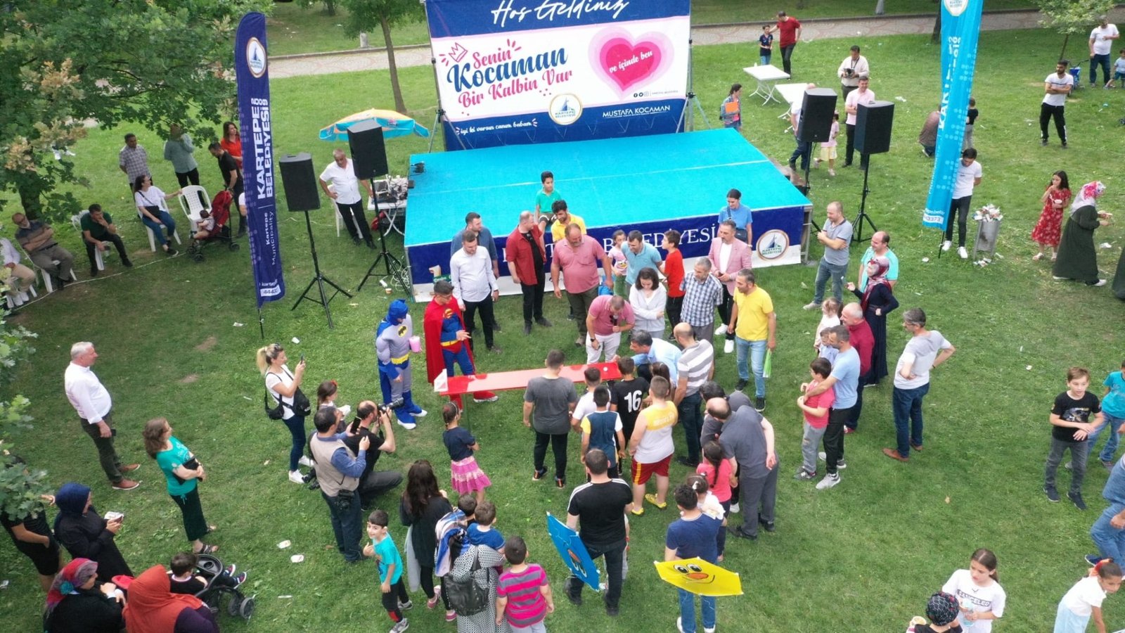 KARTEPEE28099DEBABALARVEC387OCUKLARIEC49ELENDC4B028229