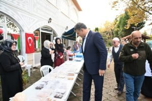 KARTEPELILER GAZZE ICIN TEK YUREK 3