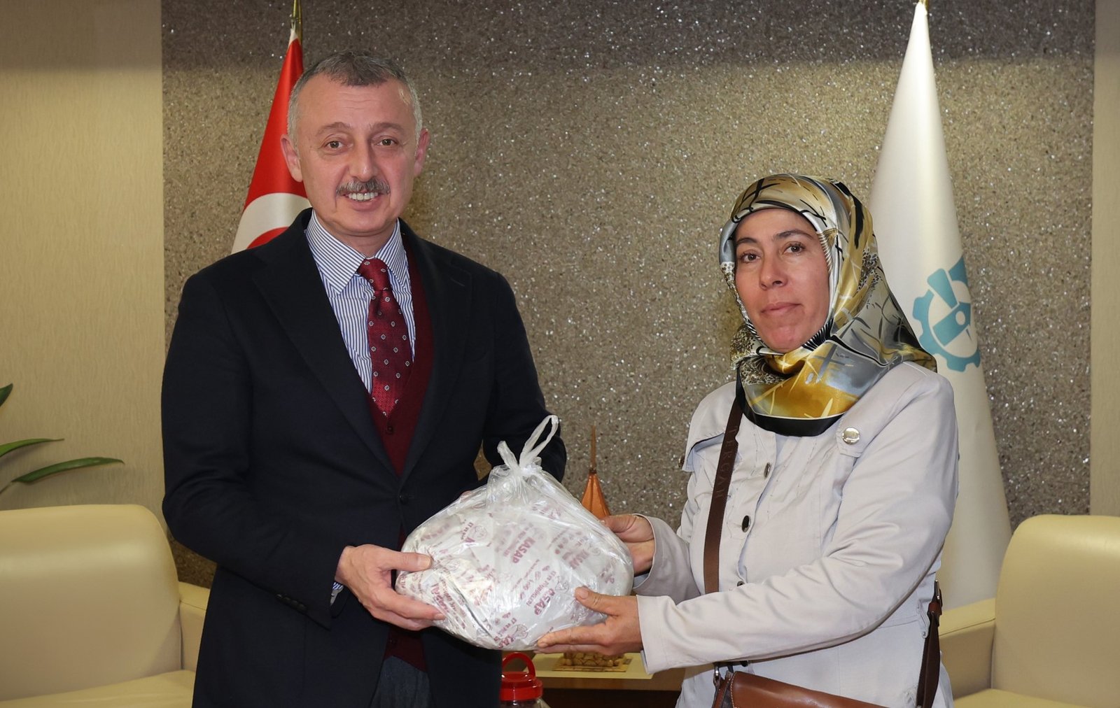 Kandirali ureten kadinlardan Baskan Buyukakina ziyaret 3