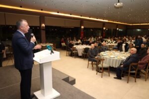 Baskan Buyukakin Gaziantepin kurtulus yil donumu programina katildi 1