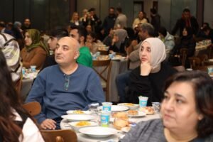 Baskan Buyukakin Gaziantepin kurtulus yil donumu programina katildi 5