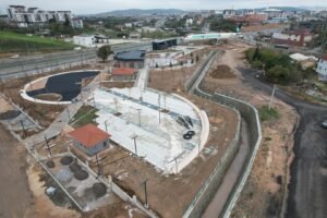 Bu ucak Cayirovalilari bilime ucuracak 4 Large