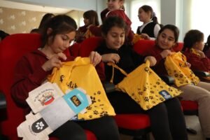 Buyuksehir cocuklara hayvan sevgisi asiliyor 4 Buyuk