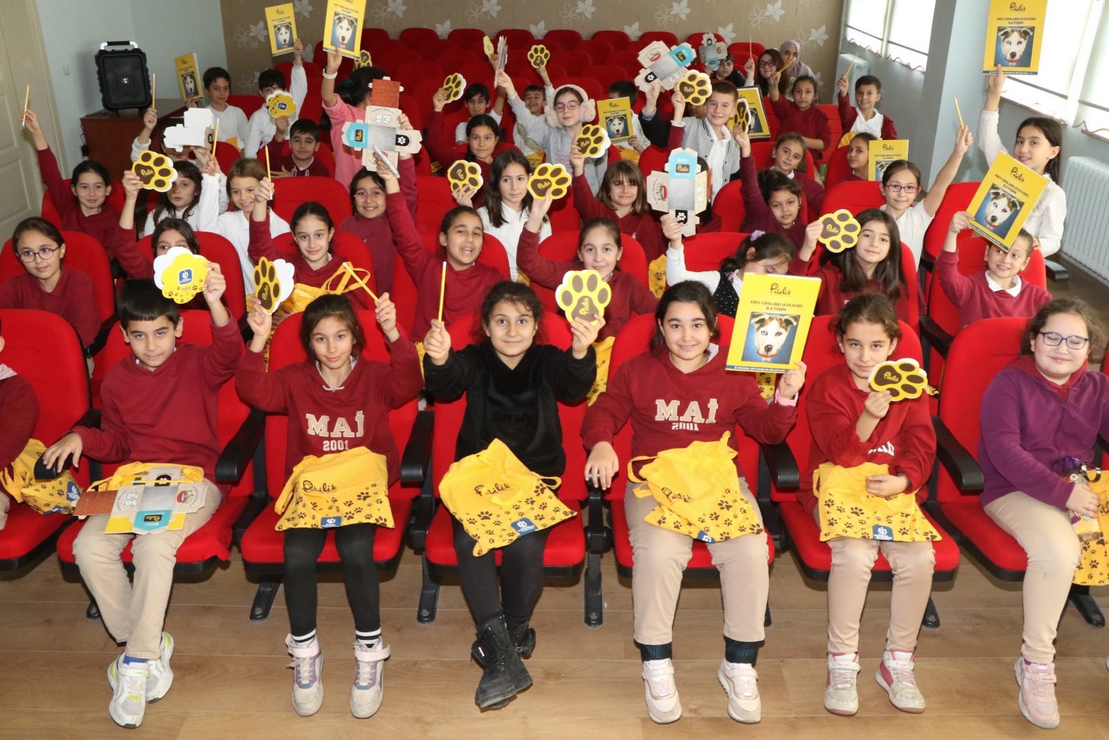 Buyuksehir cocuklara hayvan sevgisi asiliyor 6 Buyuk