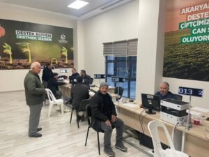 Buyuksehirin gubre destegine ureticilerden yogun ilgi 7