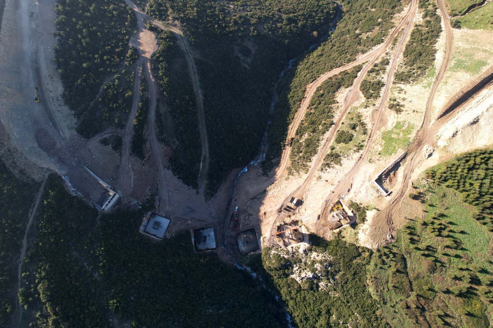 Dilovasi Devlet Hastanesi baglanti yolu nda kopru ayaklari yapiliyor 6