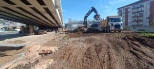 Tramvay hatti duragina 78 araclik otopark 1