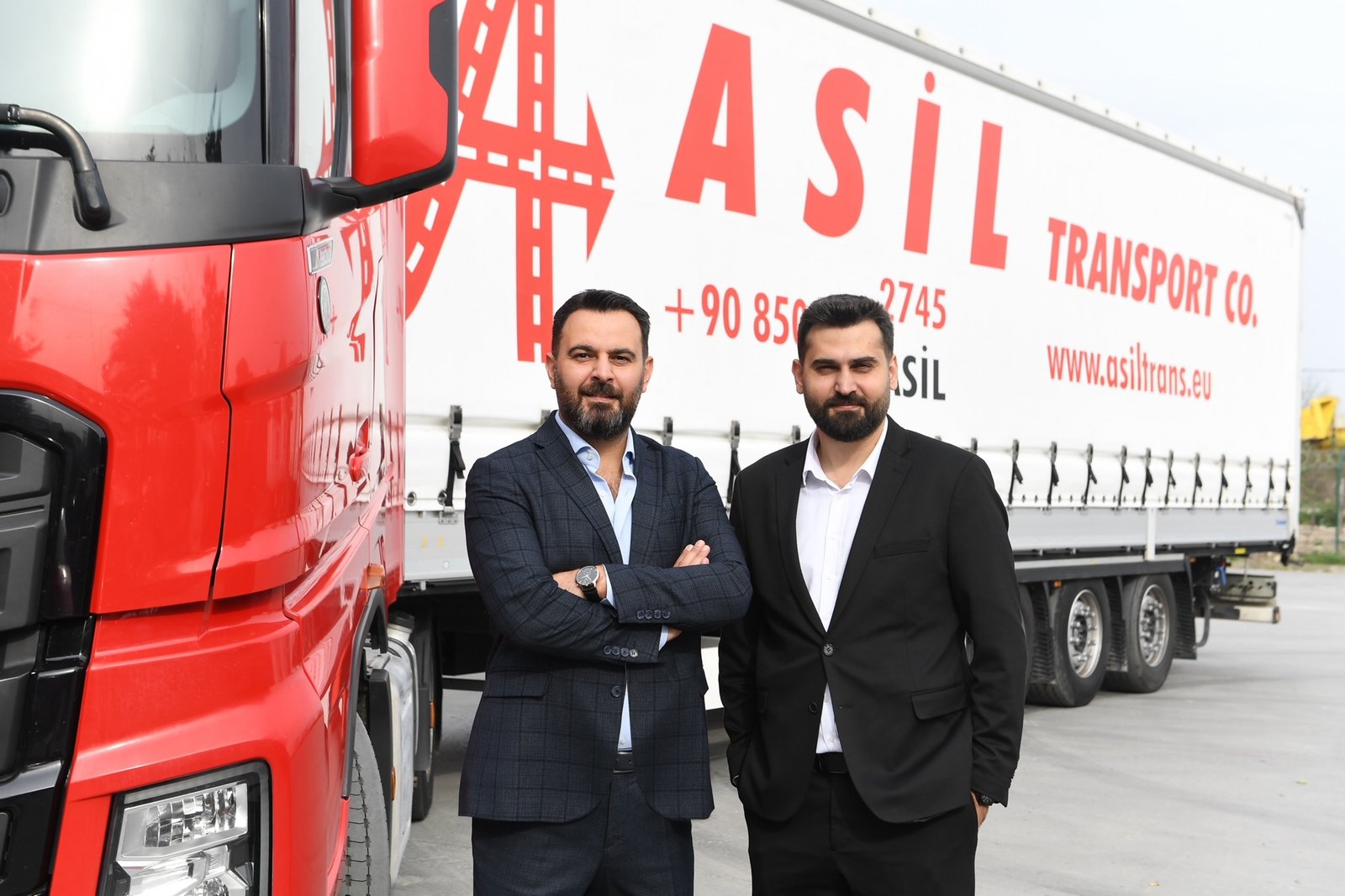 soldan saga ARMAGAN SAHIN ve Berkant Sahin