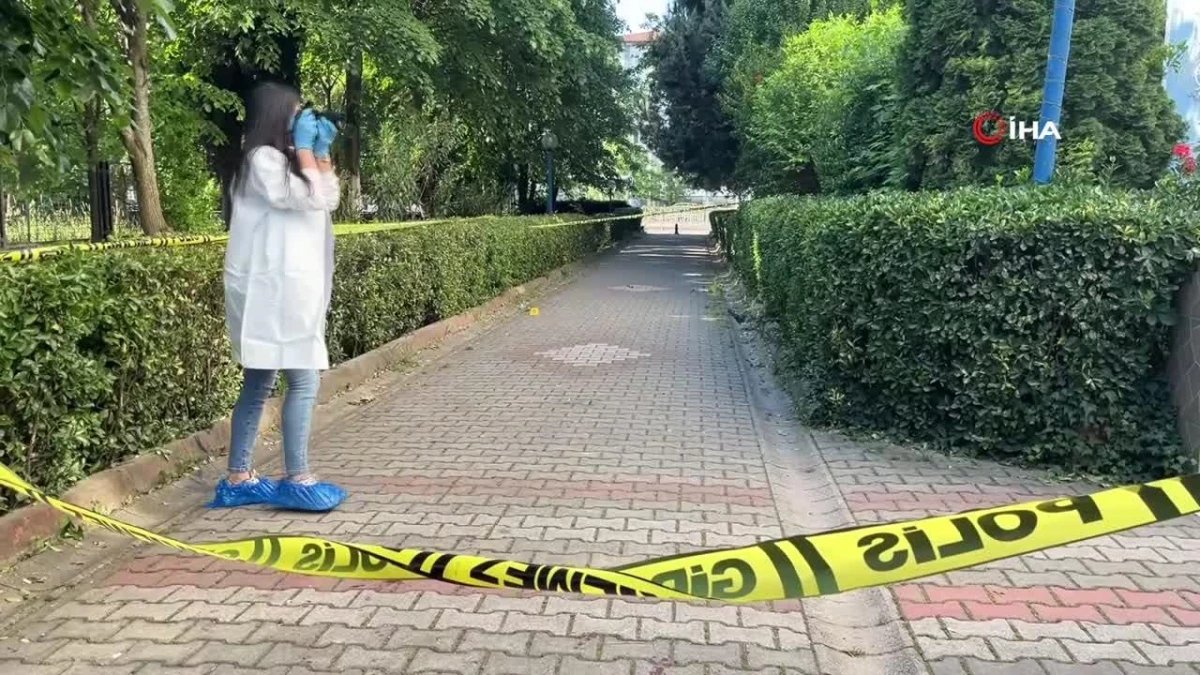 apartman yoneticisi komsusunu pusu kurarak vurdu 0 c2NzLh3l