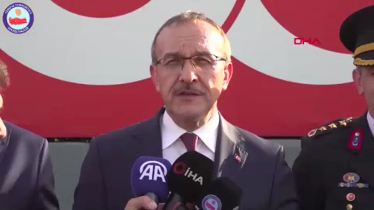 kocaeli valisi seddar yavuz kurban bayrami oncesinde trafik denetimine katildi 0 4A4hwhrj